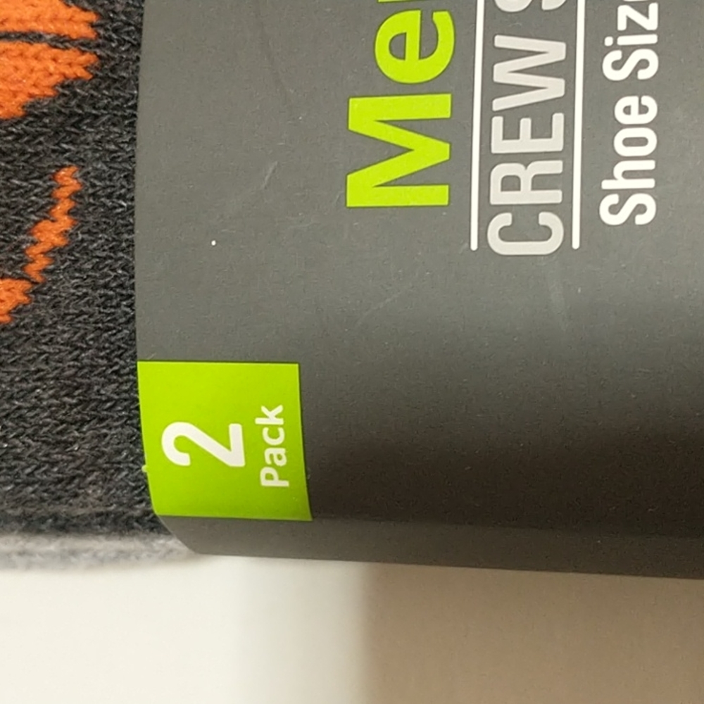 Men's RealTree Tree Crew Socks Shoe size (6-12) 2 Packages of 2 - Picture 3 of 11